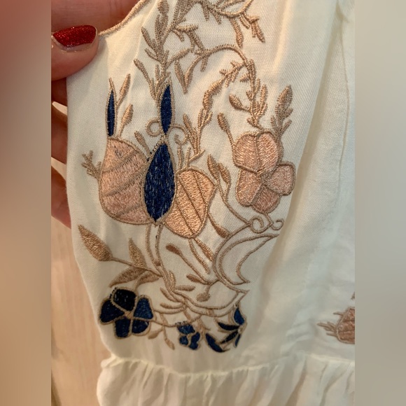 🆕NWT Lulu's white Spaghetti strap mini Dress with Embroidery - Picture 8 of 15